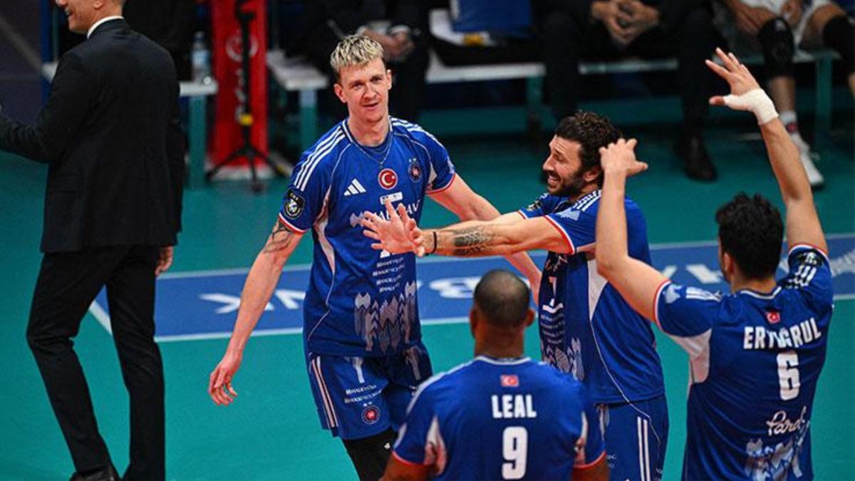 Halkbank, Ev Sahipliği Yaptığı Maçta Kuşgöz İzmir Vinç Akkuş Belediyespor'u 3-0 Yendi - Efeler Ligi Voleybol - Spordan Haberler 692b13bfd7163f1e5f70477a Halkbank, Ev Sahipliği Yaptığı Maçta Kuşgöz İzmir Vinç Akkuş Belediyespor'u 3-0 Yendi - Efeler Ligi Voleybol