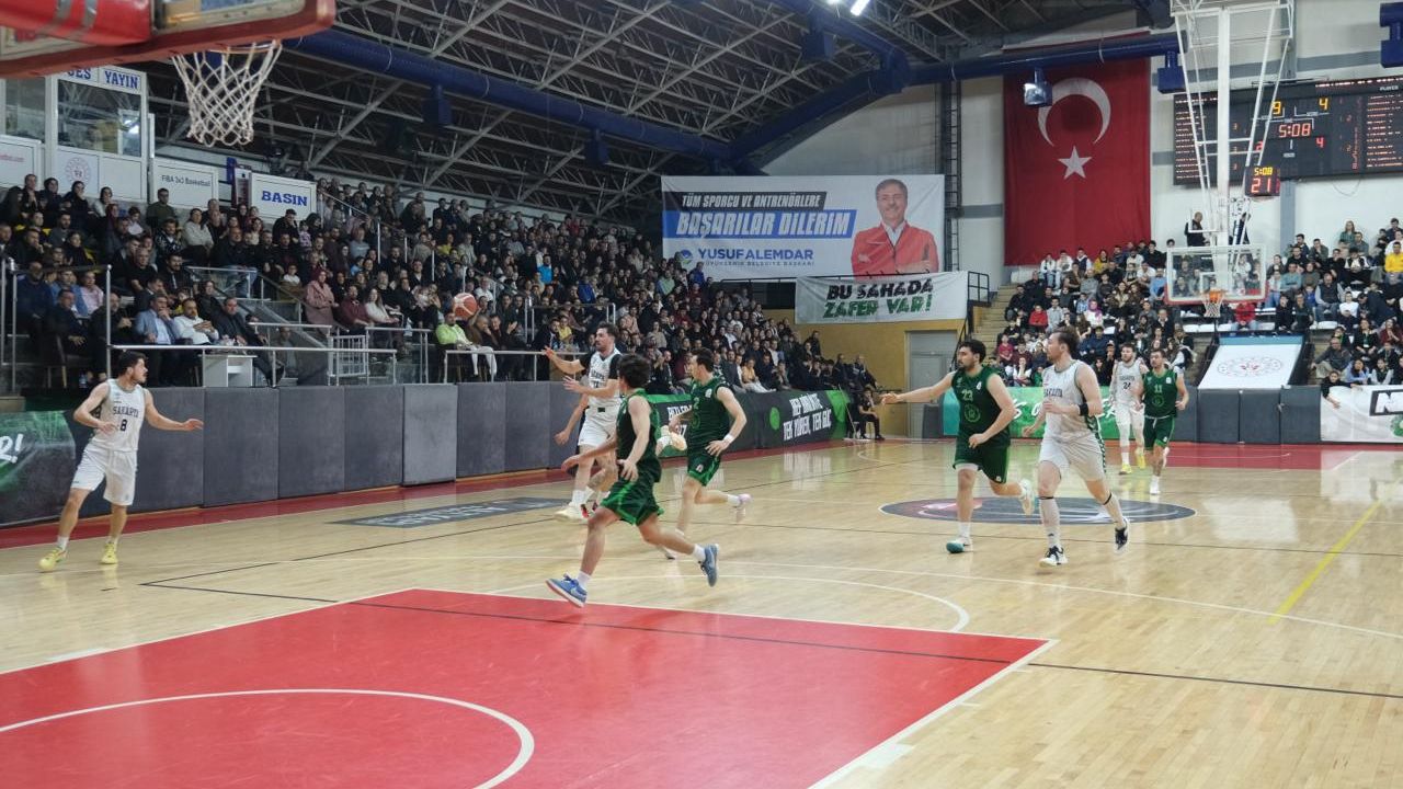 Sakarya Büyükşehir Basketbol Fırtınası: 2. Lig’de 7. Maçta da Namağlup Seriye Devam