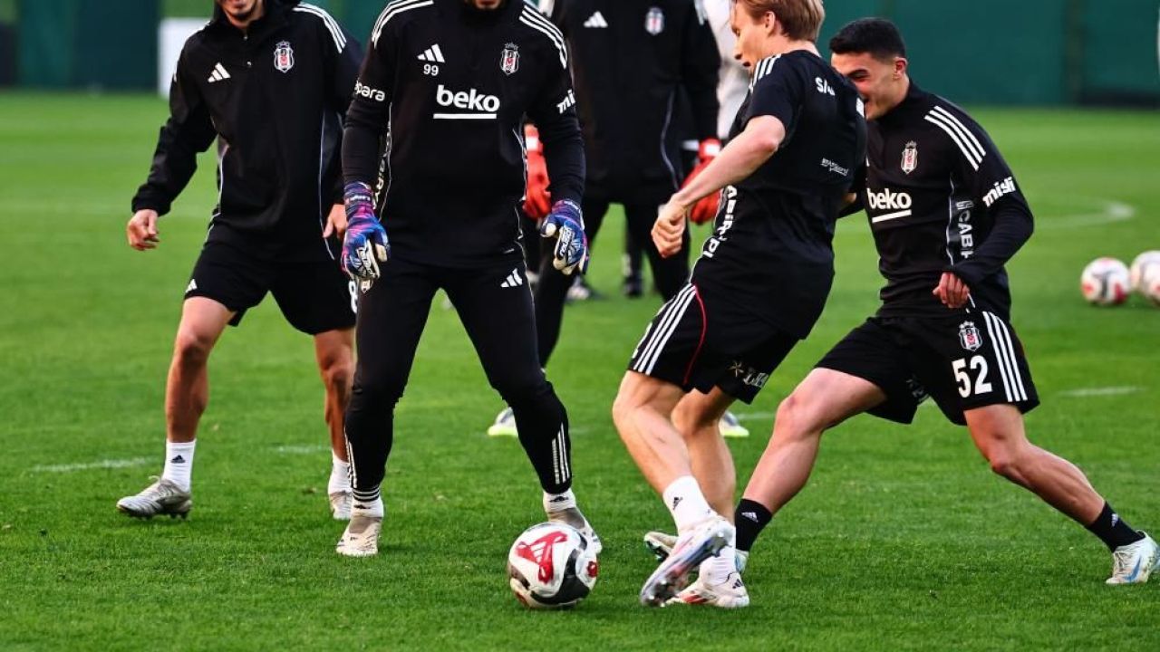 Beşiktaş, Süper Lig’de Fatih Karagümrük Deplasmanına Hazır: Son Antrenman Tamamlandı - Spordan Haberler Beşiktaş, Süper Lig’de Fatih Karagümrük Deplasmanına Hazır: Son Antrenman Tamamlandı