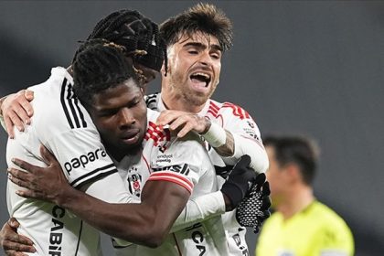Beşiktaş, Mısırlı.com.tr Fatih Karagümrük’ü Deplasmanda 2-0 Mağlup Ederek 3 Puanı Kaptı