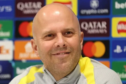 Liverpool’da Arne Slot dönemi bitiyor mu? Spor yorumcusu Veli Yiğit’ten çarpıcı çıkış