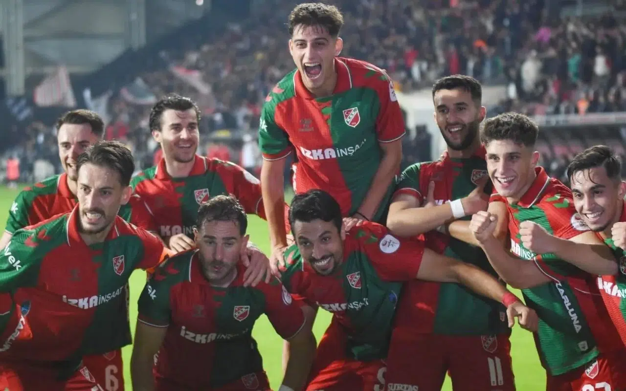 Karşıyaka, TFF 3. Lig 4. Grup’ta 11 Haftadır Bileği Bükülmeyen İki Devden Biri - Spordan Haberler Karşıyaka, TFF 3. Lig 4. Grup’ta 11 Haftadır Bileği Bükülmeyen İki Devden Biri