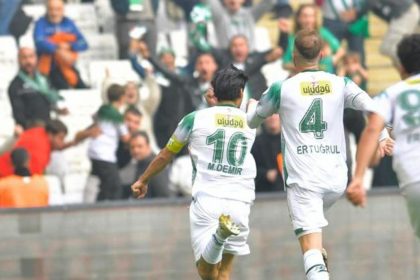 Uzatma Nefesini Kesti: Bursaspor, Evinde Galatasaray’ı Devirdi