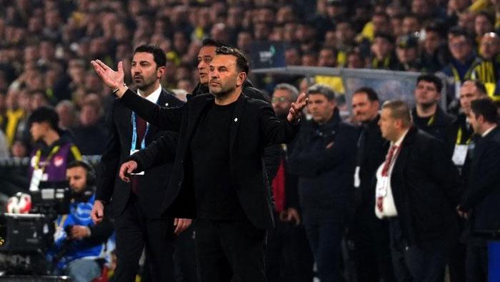 Derbi Sonrası Usta İsimden Okan Buruk ve Tedesco’ya Sert Mesaj: “Büyük Takımlara Büyük Futbol Oynatın” - Spordan Haberler Derbi Sonrası Usta İsimden Okan Buruk ve Tedesco’ya Sert Mesaj: “Büyük Takımlara Büyük Futbol Oynatın”