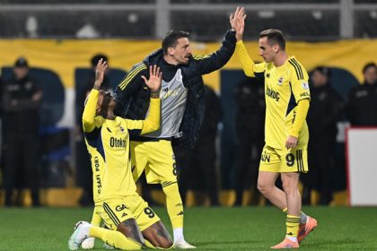 PFDK’dan Fenerbahçeli Mert Hakan Yandaş’a Galatasaray derbisi sonrası ceza kararı - Spordan Haberler PFDK’dan Fenerbahçeli Mert Hakan Yandaş’a Galatasaray derbisi sonrası ceza kararı