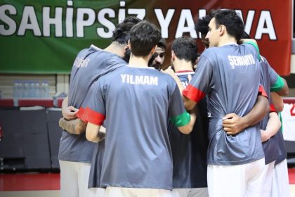 TBF’den Yalovaspor Kararı: Ligden Çekilen Ekibe Kaybeden Tüm Takımlar Galip İlan Edildi - Spordan Haberler TBF’den Yalovaspor Kararı: Ligden Çekilen Ekibe Kaybeden Tüm Takımlar Galip İlan Edildi