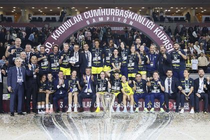 Cumhurbaşkanlığı Kupası’nda 30. Zafer Fenerbahçe Opet Kadın Basketbol Takımının - Spordan Haberler Cumhurbaşkanlığı Kupası’nda 30. Zafer Fenerbahçe Opet Kadın Basketbol Takımının