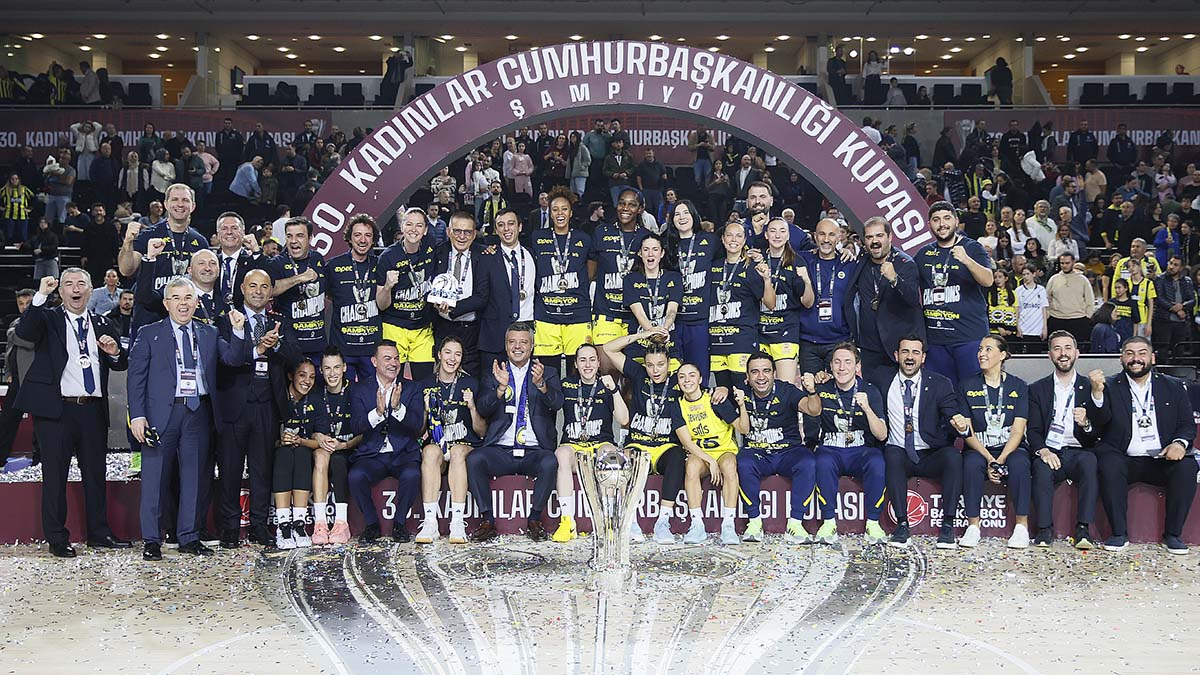 Cumhurbaşkanlığı Kupası’nda 30. Zafer Fenerbahçe Opet Kadın Basketbol Takımının - Spordan Haberler Cumhurbaşkanlığı Kupası’nda 30. Zafer Fenerbahçe Opet Kadın Basketbol Takımının