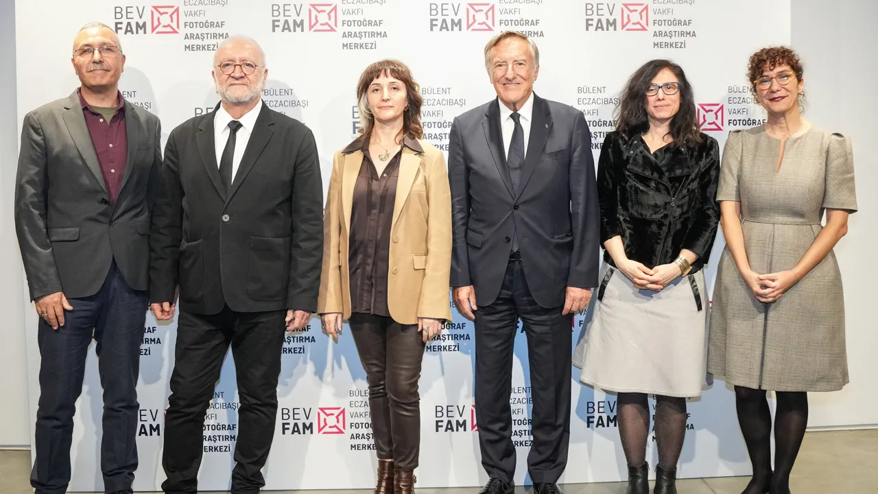 Türkiye’nin Görsel Hafızasını Koruyacak BEVFAM İstanbul Modern’de Kapılarını Açtı - Spordan Haberler Türkiye’nin Görsel Hafızasını Koruyacak BEVFAM İstanbul Modern’de Kapılarını Açtı