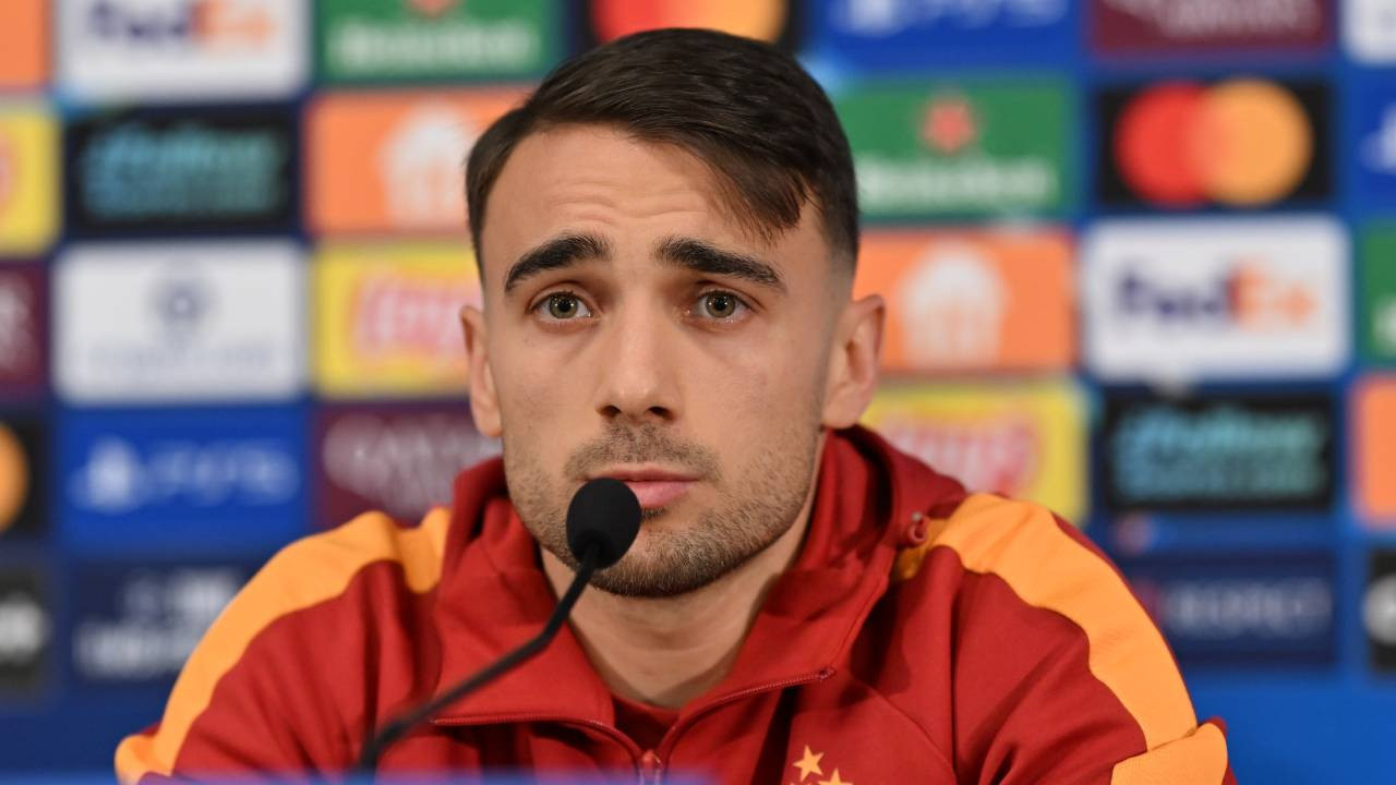 Yunus Akgün: Monaco sınavında kazanıp camiamızı sevindirmeyi hedefliyoruz - Spordan Haberler Yunus Akgün: Monaco sınavında kazanıp camiamızı sevindirmeyi hedefliyoruz