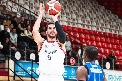 Gaziantep Basketbol, Kağıtspor’u Mağlup Ederek Türkiye Basketbol Ligi’ne Galibiyetle Başladı - Spordan Haberler Gaziantep Basketbol, Kağıtspor’u Mağlup Ederek Türkiye Basketbol Ligi’ne Galibiyetle Başladı