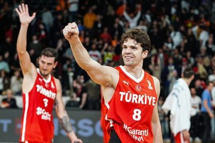 12 Dev Adam İsviçre’yi Farklı Geçti, Dünya Kupası Elemelerinde Namağlup İlerliyor