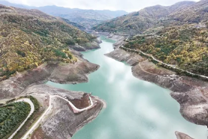 Sonbaharın Büyüsü İstanbul’a Çok Yakın: Doğa Tutkunlarının Yeni Gözdesi Başiskele - Spordan Haberler Sonbaharın Büyüsü İstanbul’a Çok Yakın: Doğa Tutkunlarının Yeni Gözdesi Başiskele