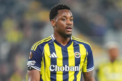 Galatasaray, Fenerbahçeli Jhon Duran’ın derbideki gol sevinci için savcılığa suç duyurusunda bulundu