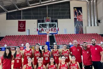 Kayseri U18 Kadınlar Basketbol Ligi’nde final düdüğü: Melikgazi zirvede, iki ekip birden Bölge Şampiyonası’nda - Spordan Haberler Kayseri U18 Kadınlar Basketbol Ligi’nde final düdüğü: Melikgazi zirvede, iki ekip birden Bölge Şampiyonası’nda