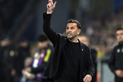 Galatasaray’da form grafiği dibe vurdu: Yorgun savaşçının çöküş serisi sürüyor - Spordan Haberler Galatasaray’da form grafiği dibe vurdu: Yorgun savaşçının çöküş serisi sürüyor