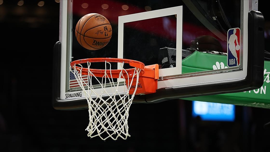 NBA’de Son Şampiyon Thunder, Mavericks’i Farklı Geçip Serisini 14 Maça Taşıdı