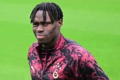 Galatasaray’da Wilfried Singo şoku! Yıldız futbolcunun sahalara dönüş tarihi belli oldu